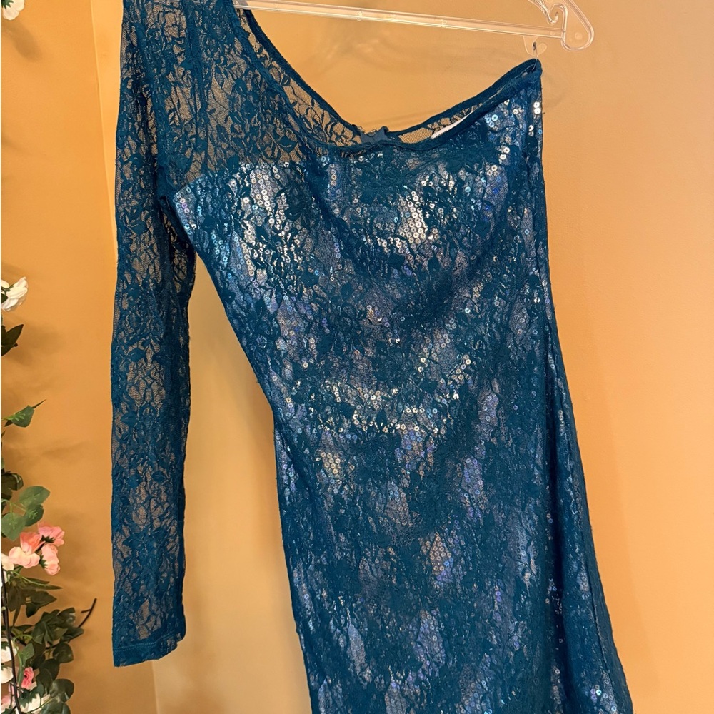 Elegant Turquoise silver lace mini petite dress